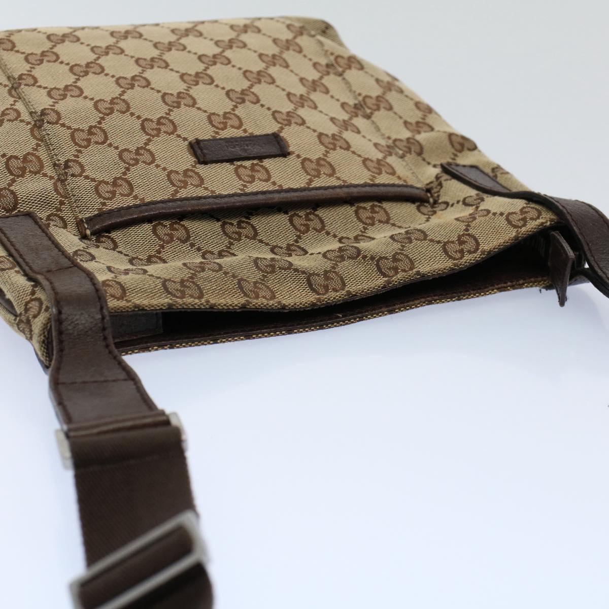 GUCCI GG Canvas Shoulder Bag Beige 122793 Auth fm2787