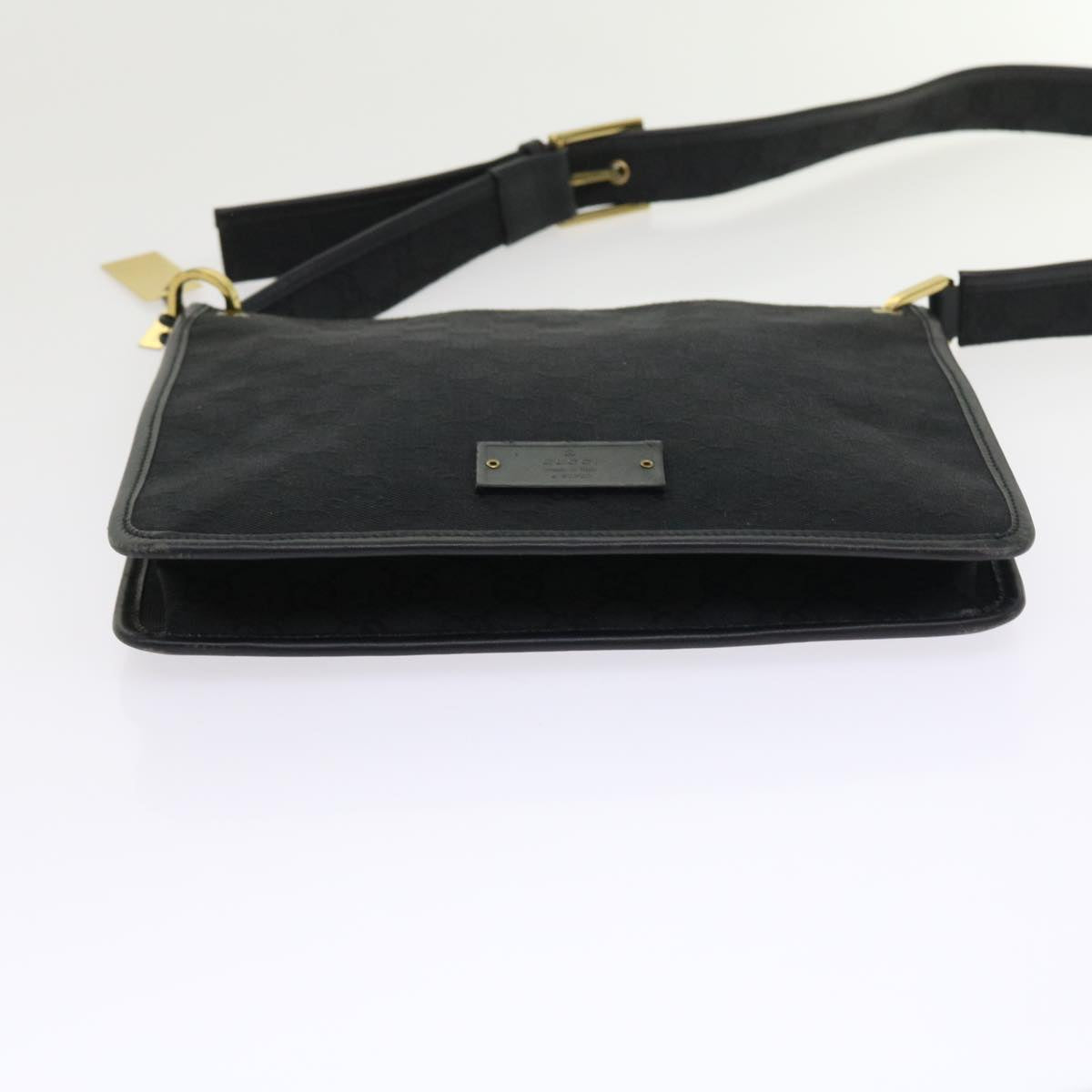 GUCCI GG Canvas Shoulder Bag Black 91762 Auth fm2789