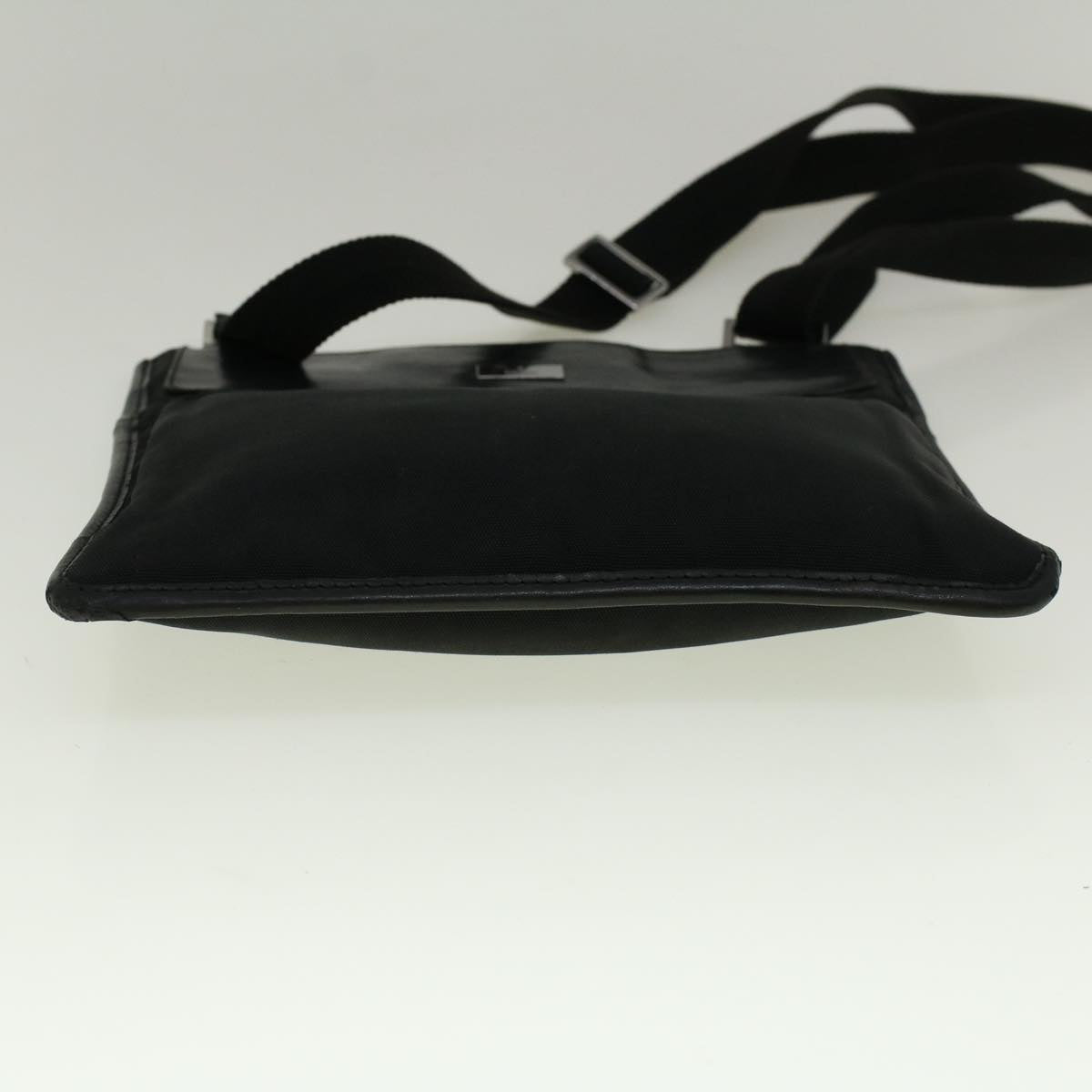 GUCCI Shoulder Bag Nylon Black 27639 Auth fm2945