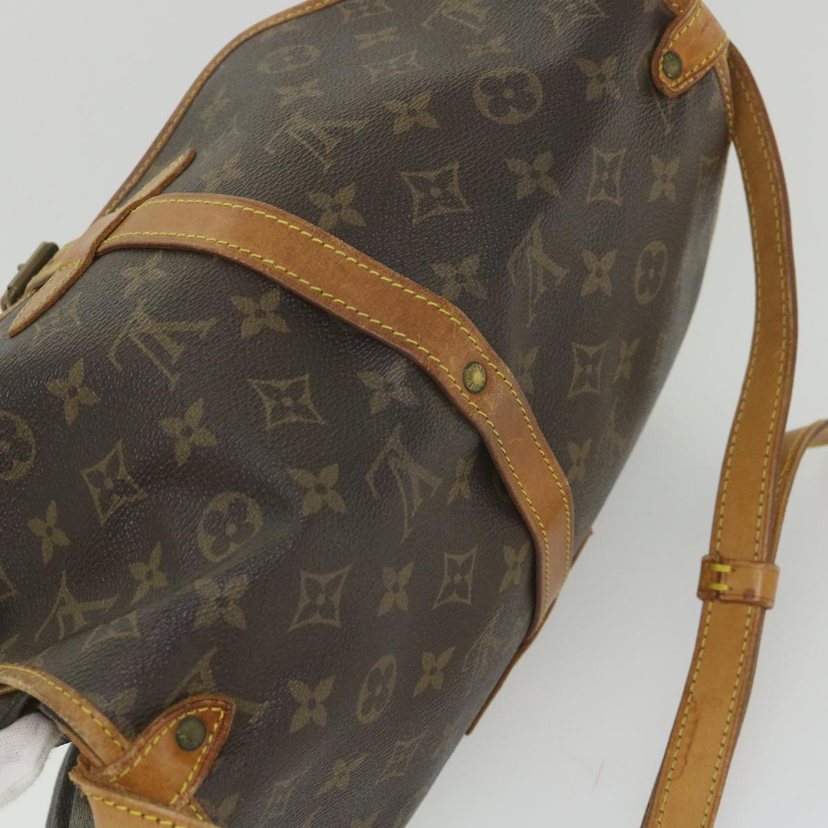 LOUIS VUITTON Monogram Saumur 30 Shoulder Bag M42256 LV Auth fm2954