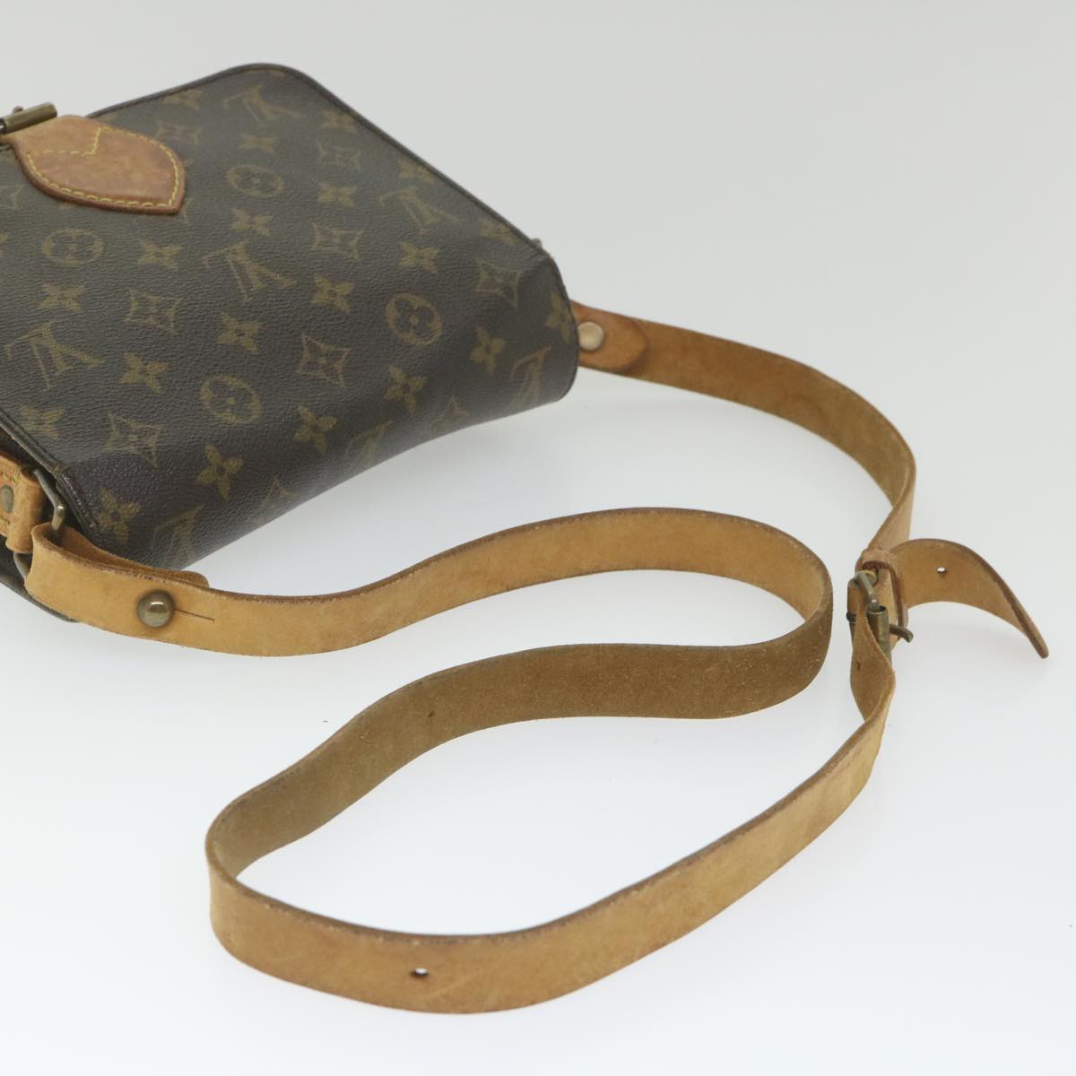 LOUIS VUITTON Monogram Cartouchiere MM Shoulder Bag M51253 LV Auth fm2958