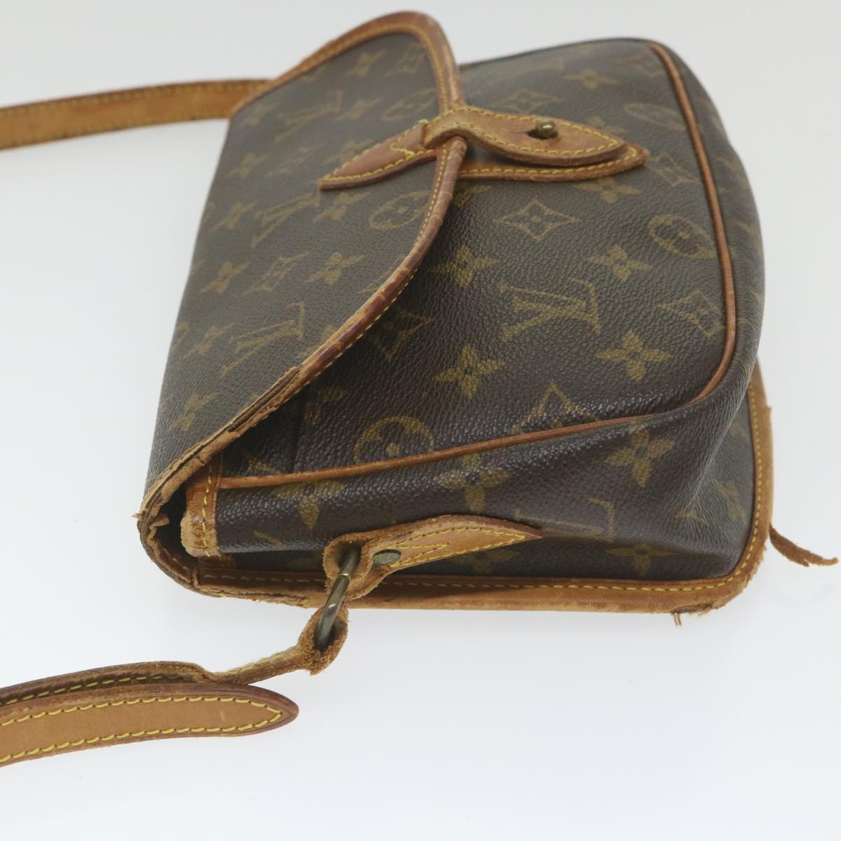 LOUIS VUITTON Monogram Gibeciere PM Shoulder Bag M42248 LV Auth fm2974