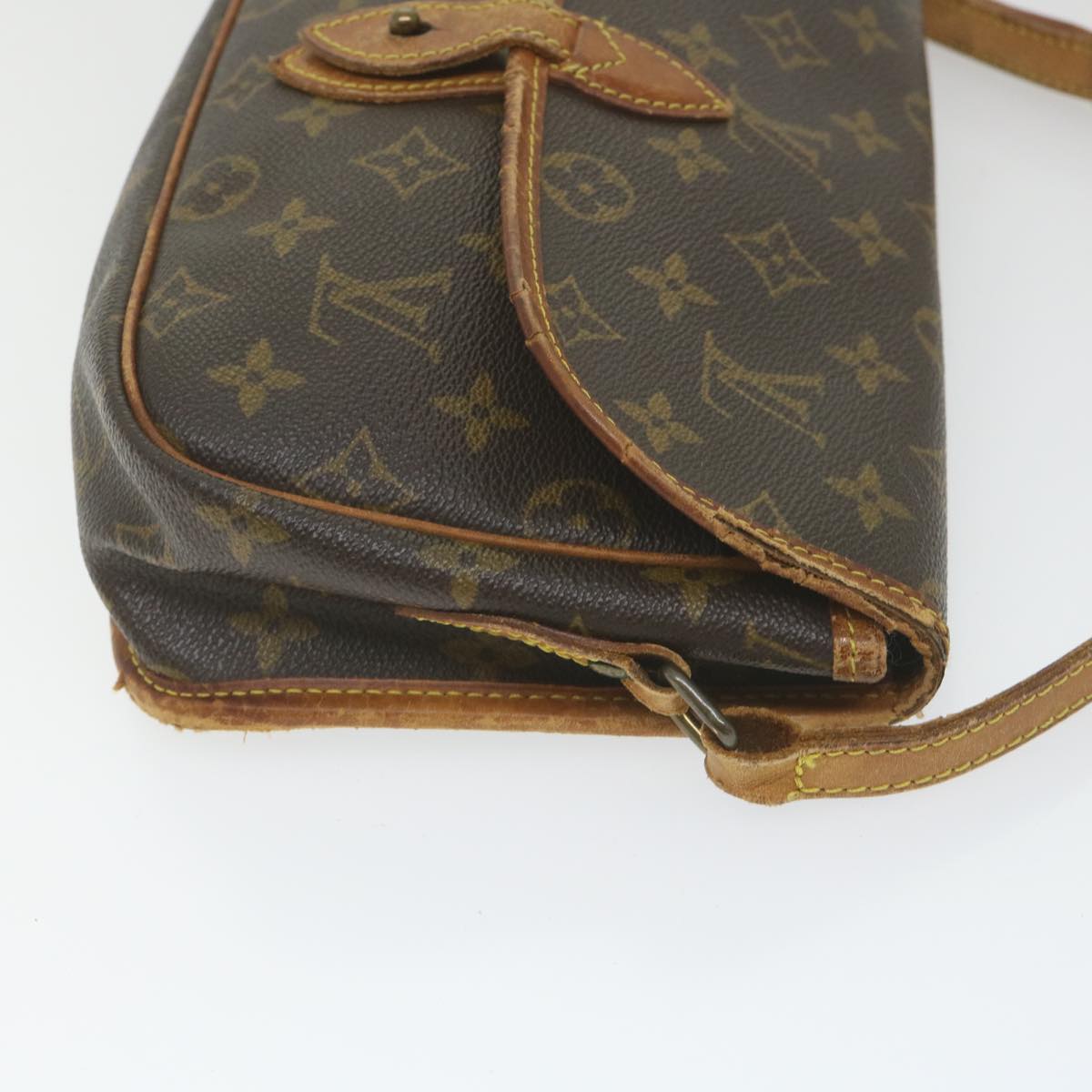 LOUIS VUITTON Monogram Gibeciere PM Shoulder Bag M42248 LV Auth fm2974