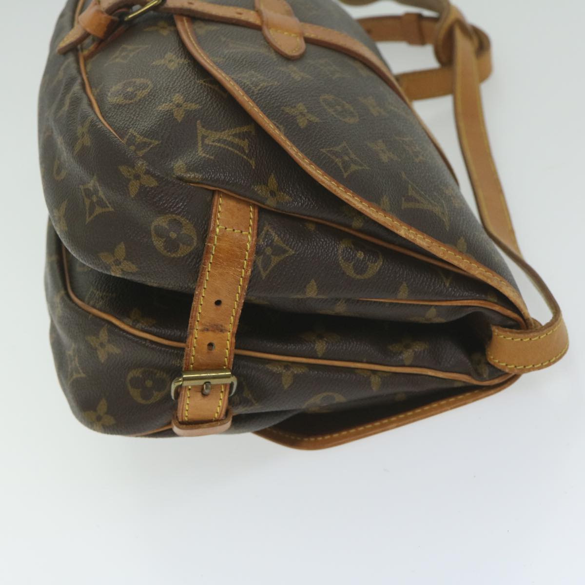 LOUIS VUITTON Monogram Saumur 30 Shoulder Bag M42256 LV Auth fm3047