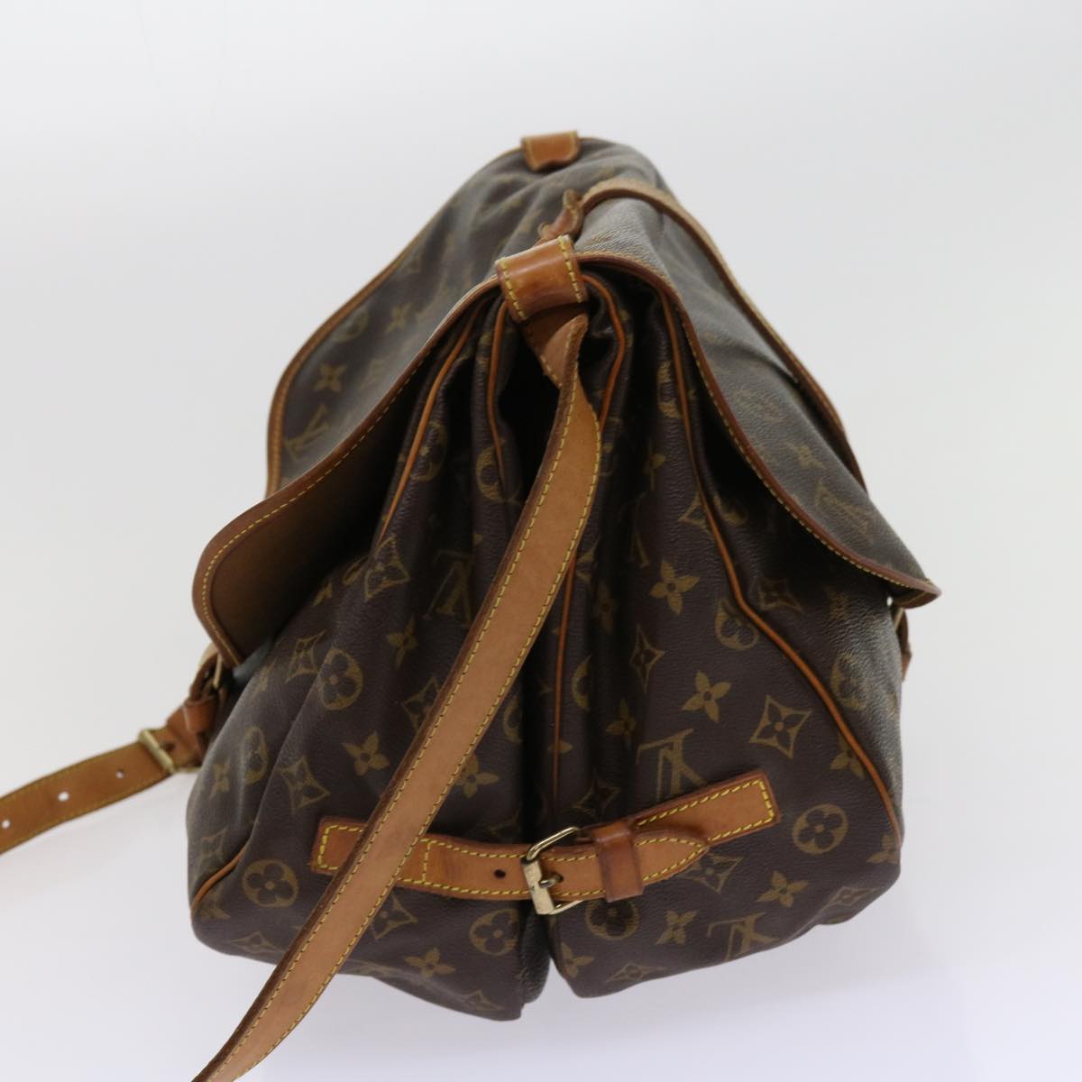 LOUIS VUITTON Monogram Saumur 35 Shoulder Bag M42254 LV Auth fm3048