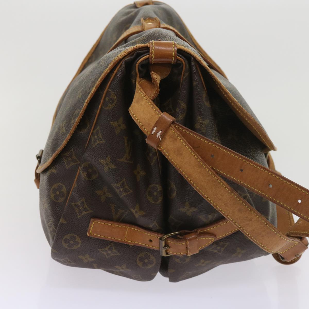 LOUIS VUITTON Monogram Saumur 35 Shoulder Bag M42254 LV Auth fm3127