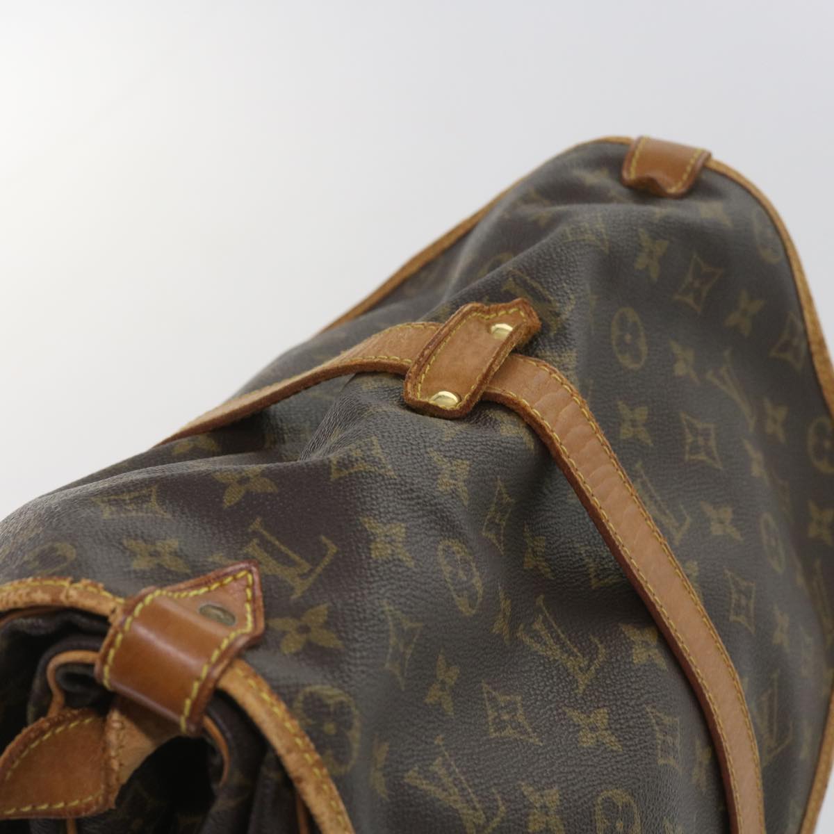 LOUIS VUITTON Monogram Saumur 35 Shoulder Bag M42254 LV Auth fm3127