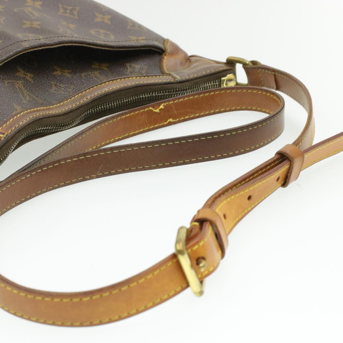 LOUIS VUITTON Monogram Odeon MM Shoulder Bag M51980 LV Auth am102g