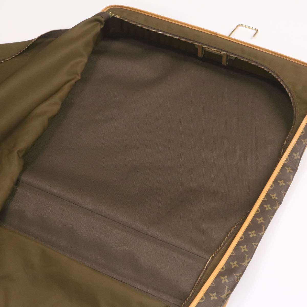 LOUIS VUITTON Monogram Portable Cabin Garment Cover M23420 LV Auth am1130g