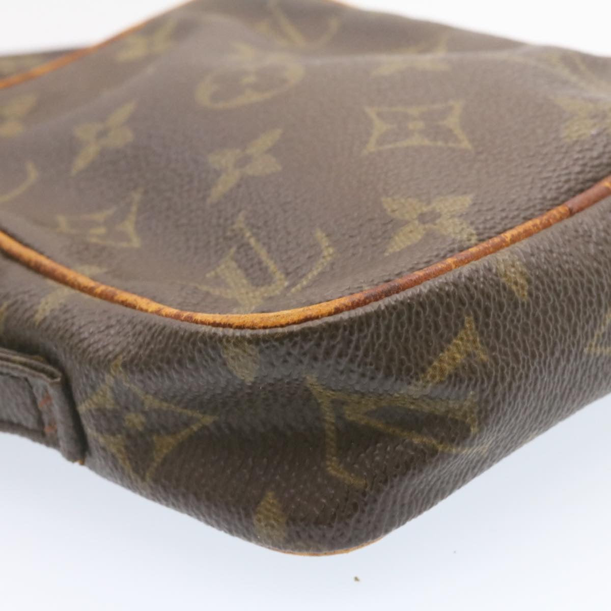 LOUIS VUITTON Monogram Mini Poche Shoulder Bag No.202 LV Auth am1338g