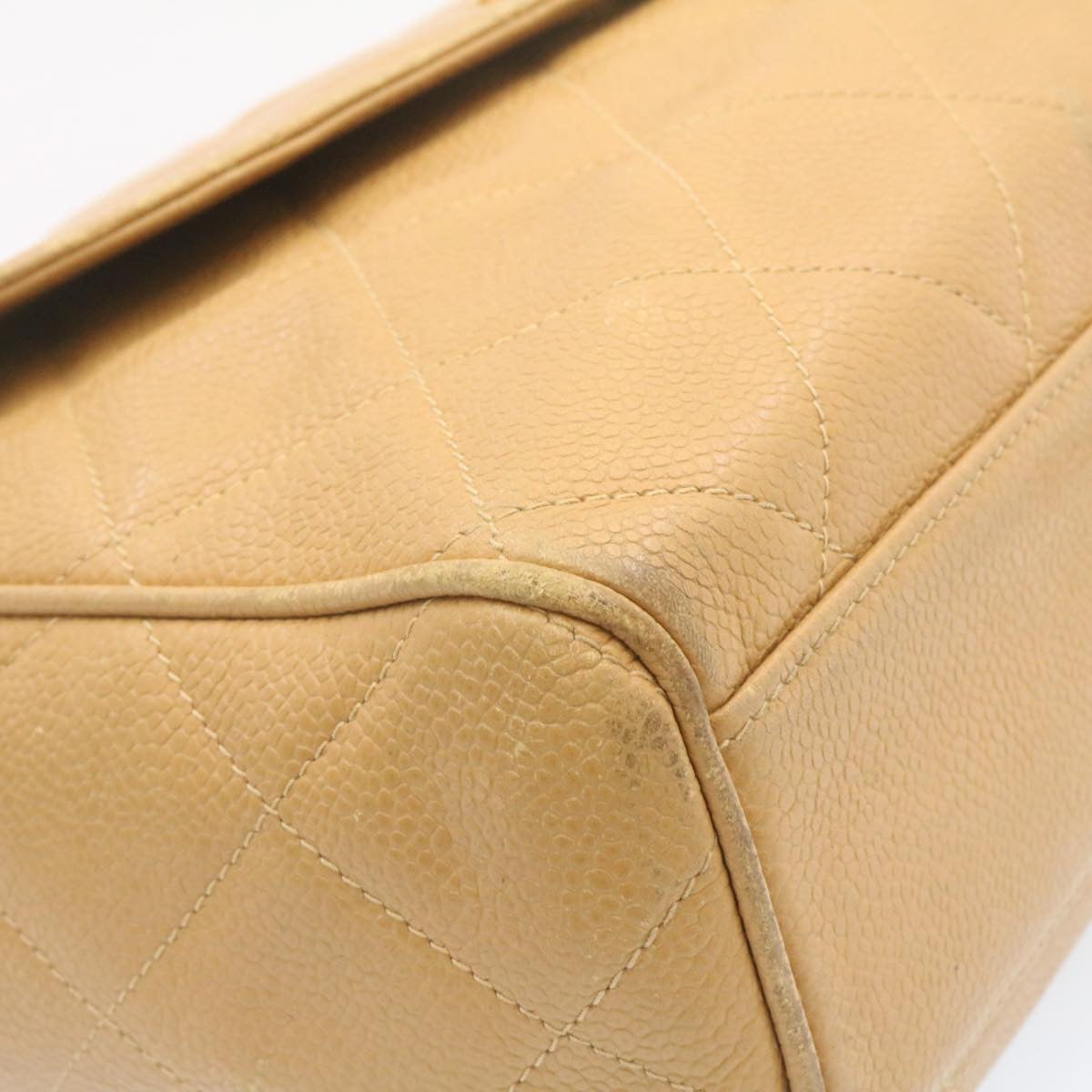 CHANEL Matelasse Chain Shoulder Bag Caviar Skin Gold White CC Auth am1443gA