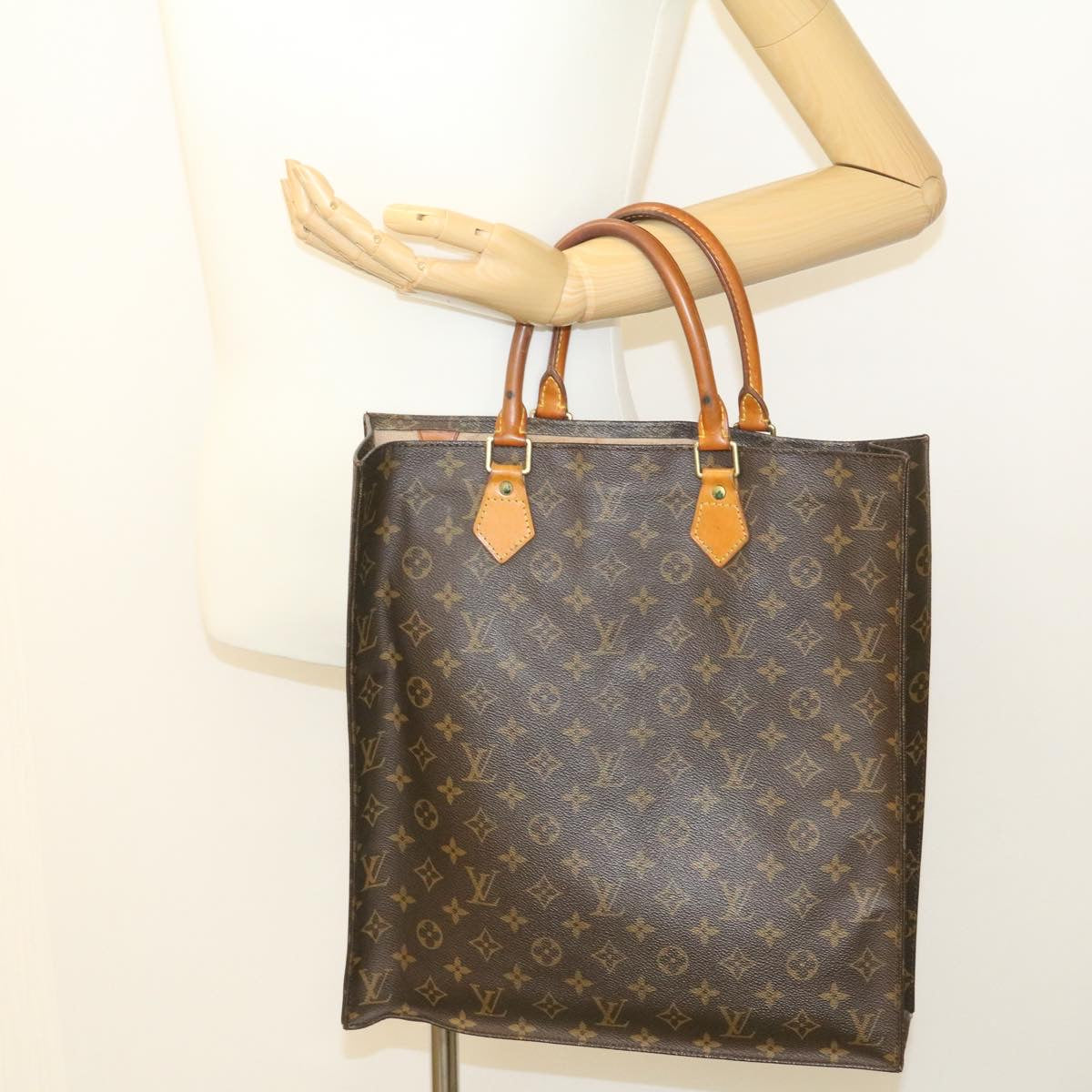 LOUIS VUITTON Monogram Sac Plat Hand Bag M51140 LV Auth am1725g