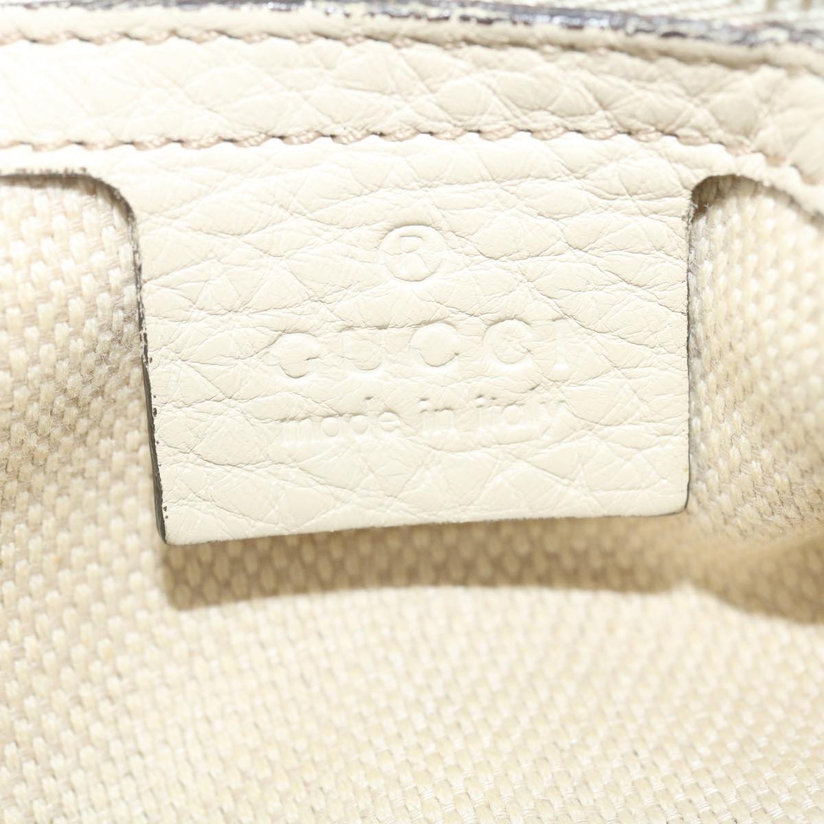 GUCCI Interlocking Chain Tote Bag Leather White Auth am2354g