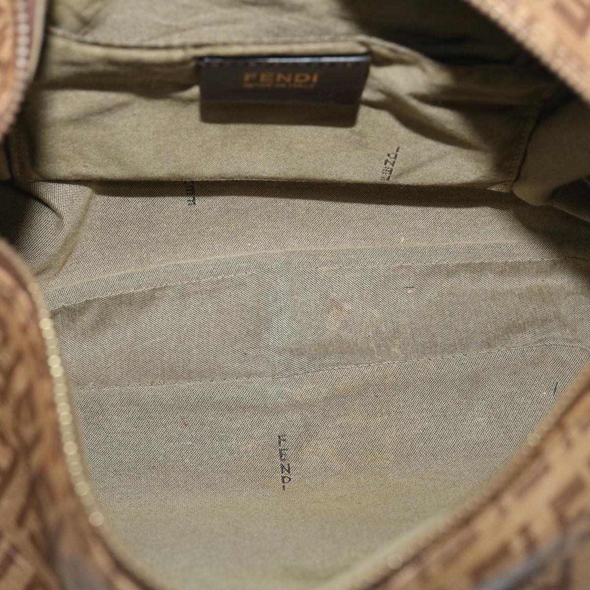 FENDI Zucchino Canvas Shoulder Bag Brown Auth am2491g