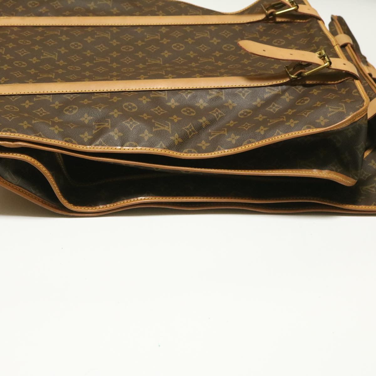 LOUIS VUITTON Monogram Suiter Garment Cover M23522 LV Auth am257g