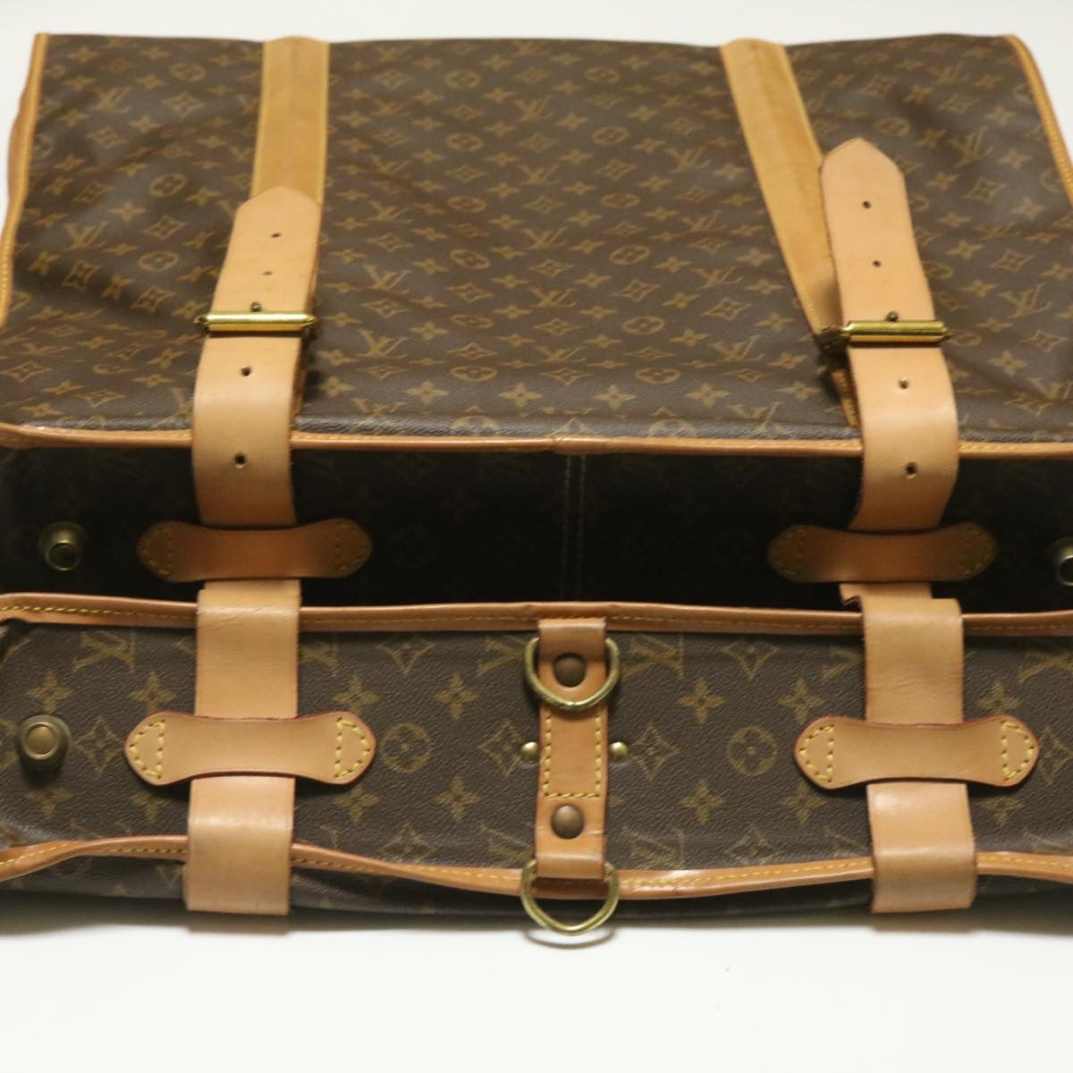 LOUIS VUITTON Monogram Suiter Garment Cover M23522 LV Auth am257g