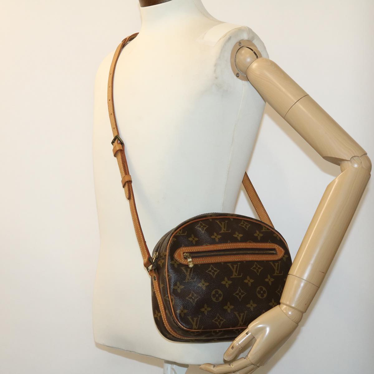 LOUIS VUITTON Monogram Senlis Shoulder Bag M51222 LV Auth am2592g