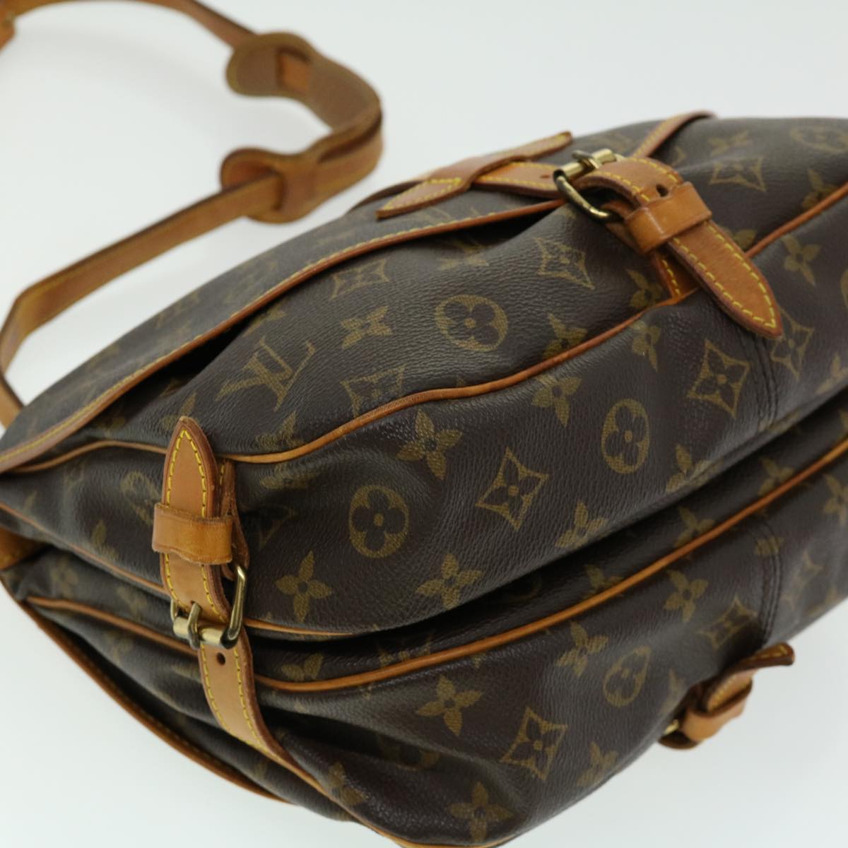 LOUIS VUITTON Monogram Saumur 30 Shoulder Bag M42256 LV Auth am2670g