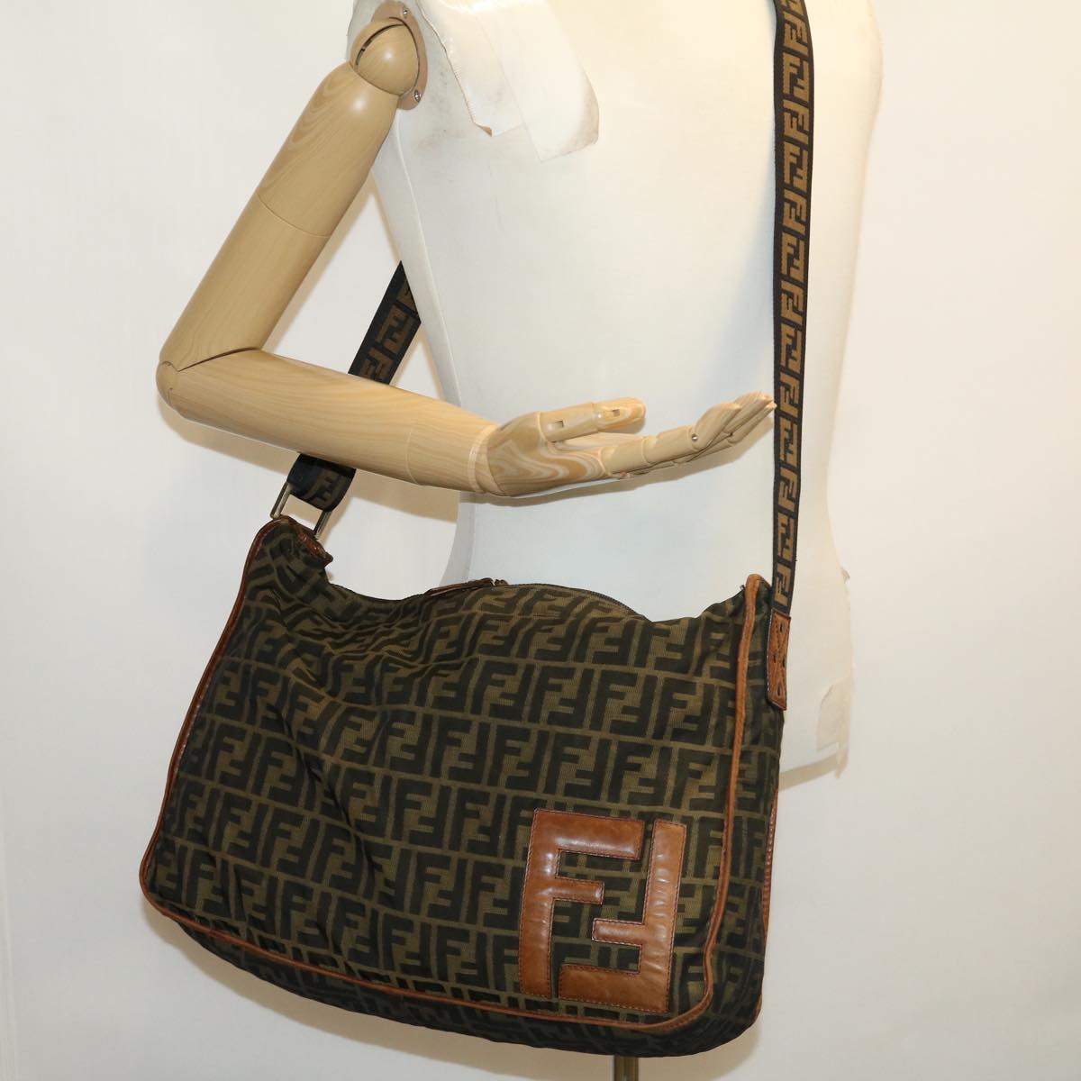 FENDI Zucca Canvas Shoulder Bag 2Set Black Brown Auth am2696g