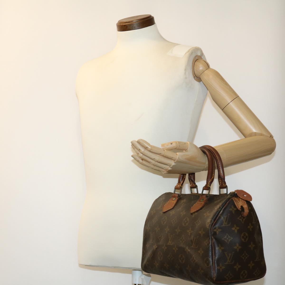 LOUIS VUITTON Monogram Speedy 25 Hand Bag M41528 LV Auth am2704g