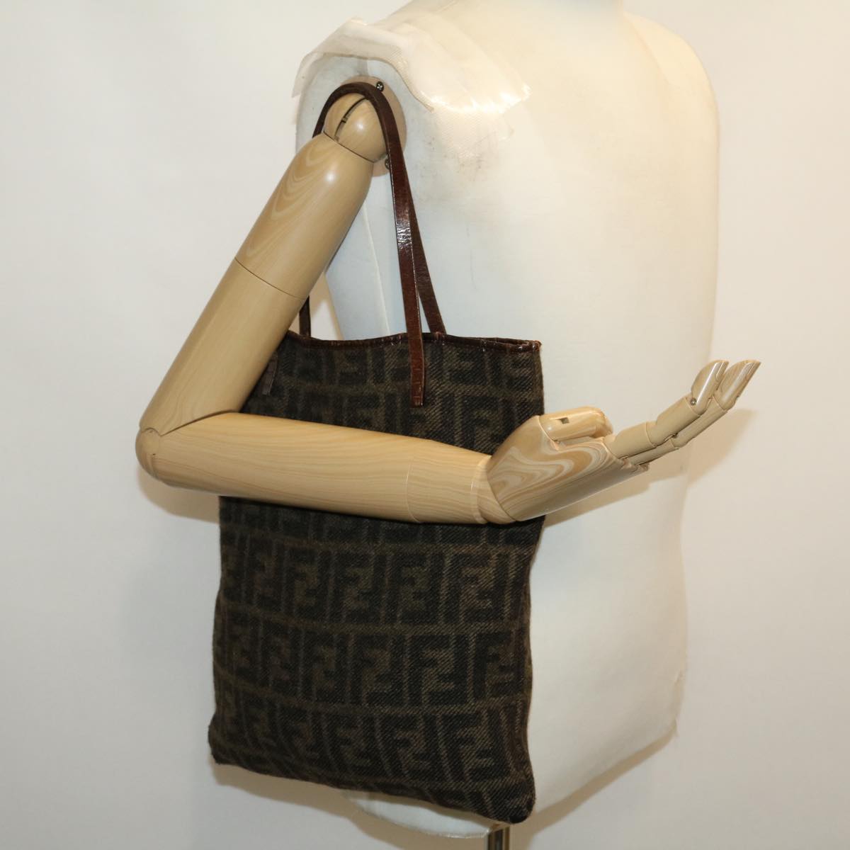 FENDI Zucca Canvas Tote Bag Wool Brown Auth am2733g