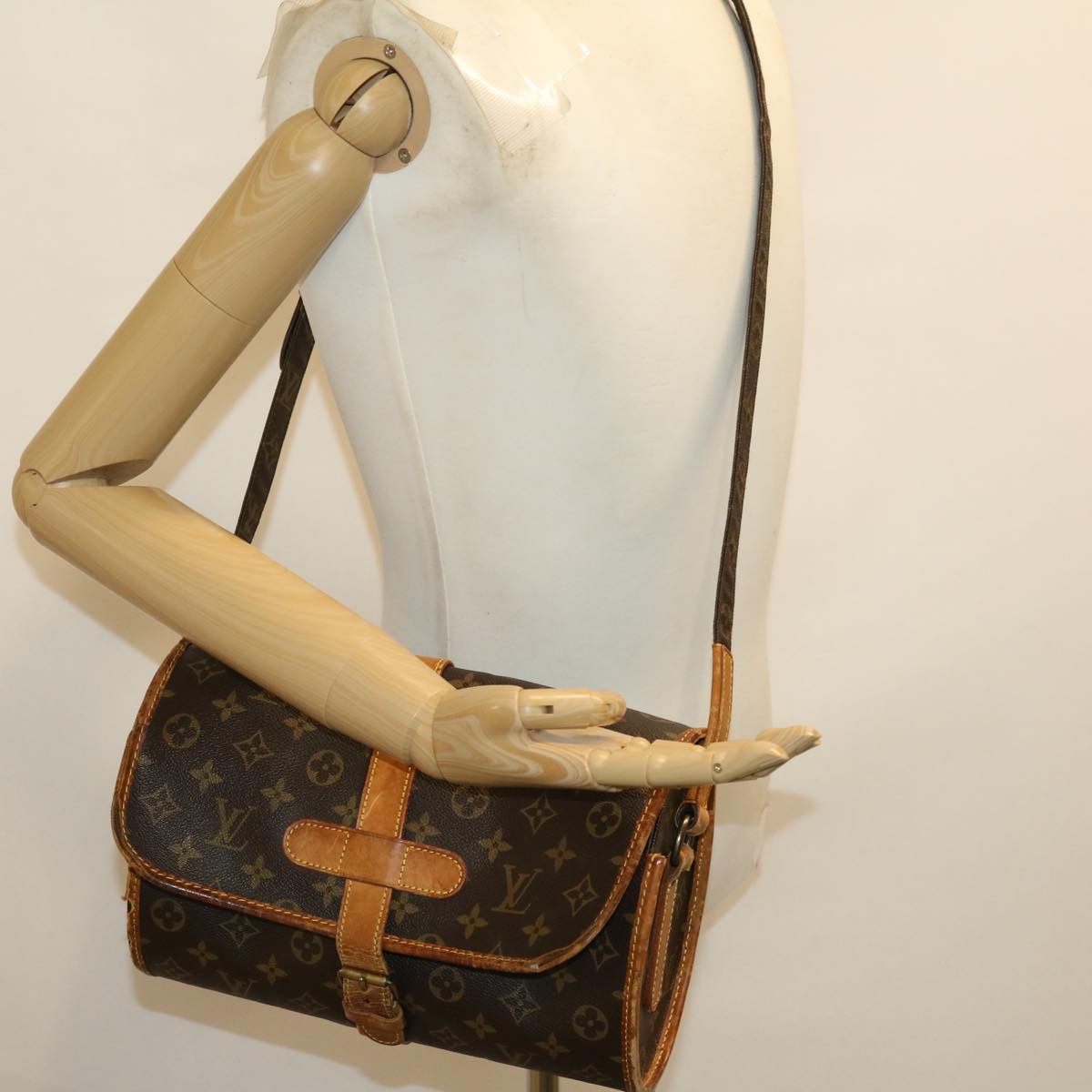 LOUIS VUITTON Monogram Marne Shoulder Bag M51369 LV Auth am2763g