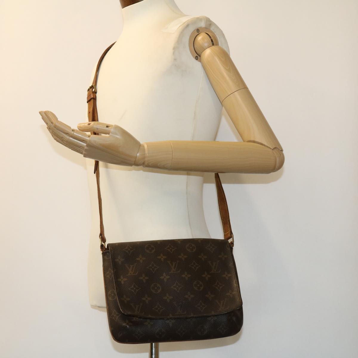 LOUIS VUITTON Monogram Musette Tango Long Strap Shoulder Bag M51388 Auth hk452