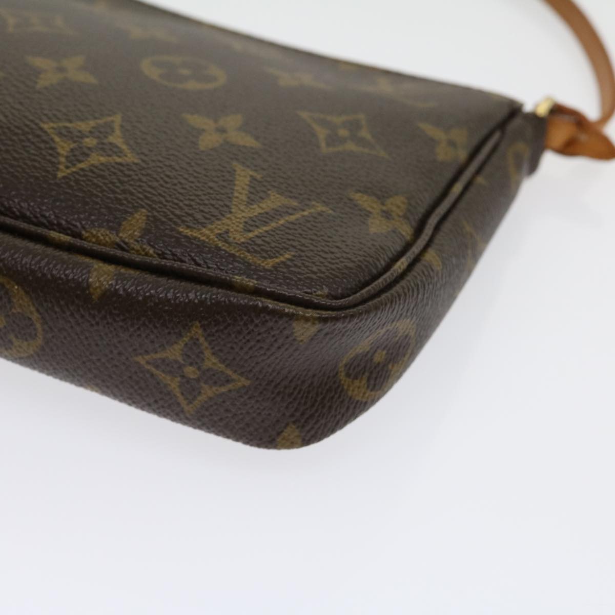 LOUIS VUITTON Monogram panda Pochette Accessoires Pouch 2way M51981  Auth hk474A