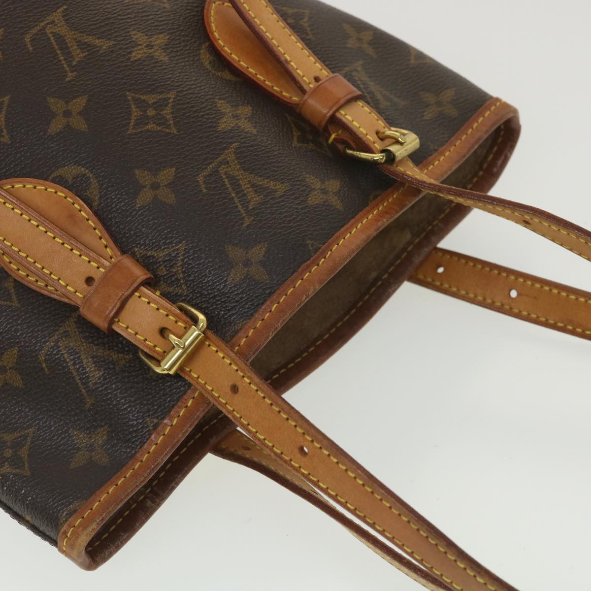 LOUIS VUITTON Monogram Bucket PM Shoulder Bag M42238 LV Auth hk646