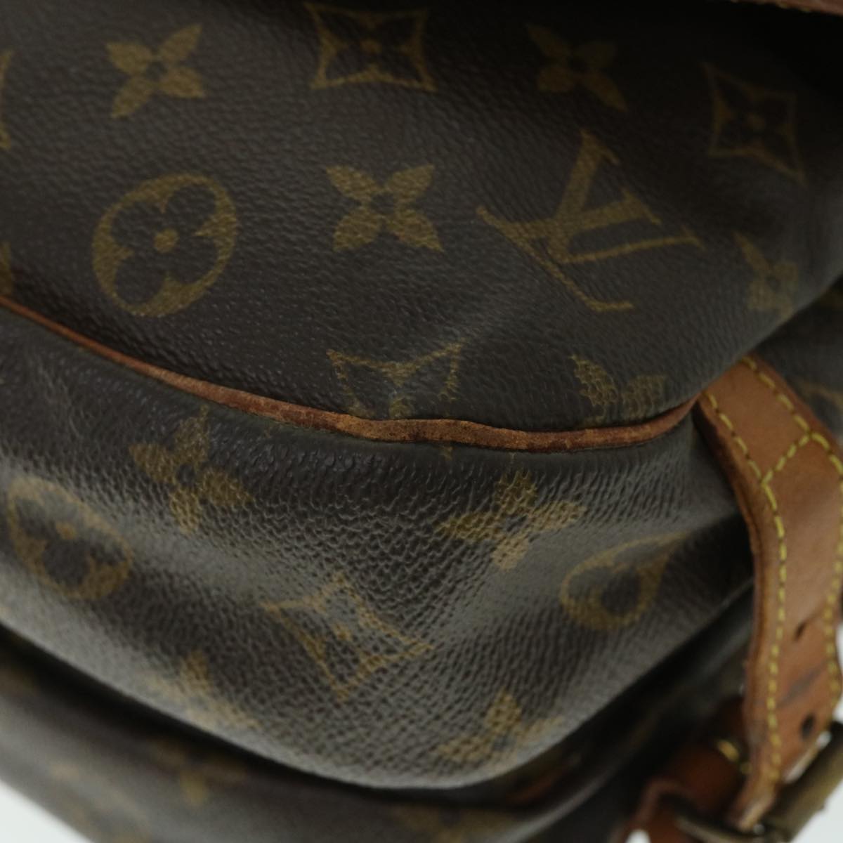 LOUIS VUITTON Monogram Saumur 30 Shoulder Bag M42256 LV Auth hk818