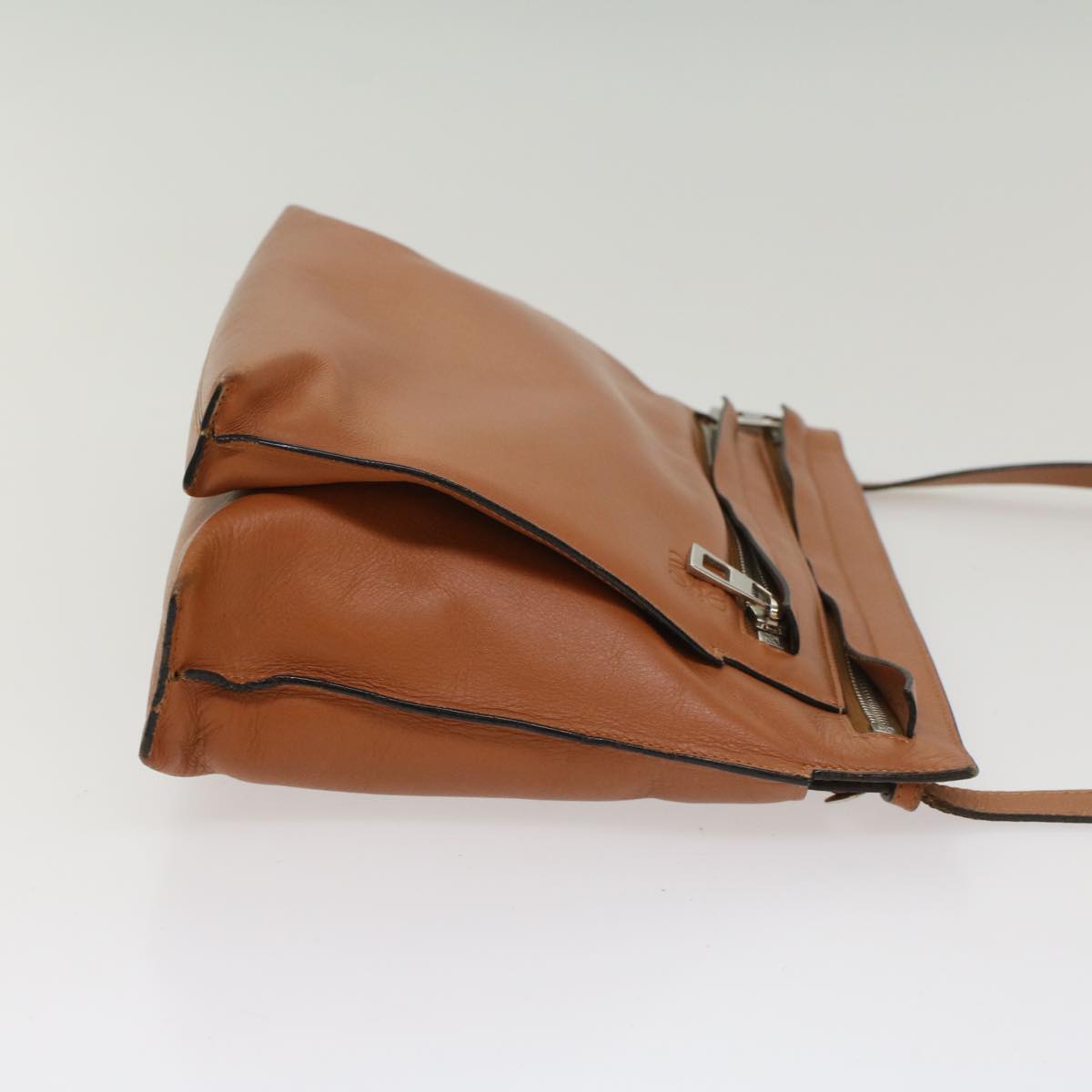 LOEWE Shoulder Bag Leather Brown Auth hk848