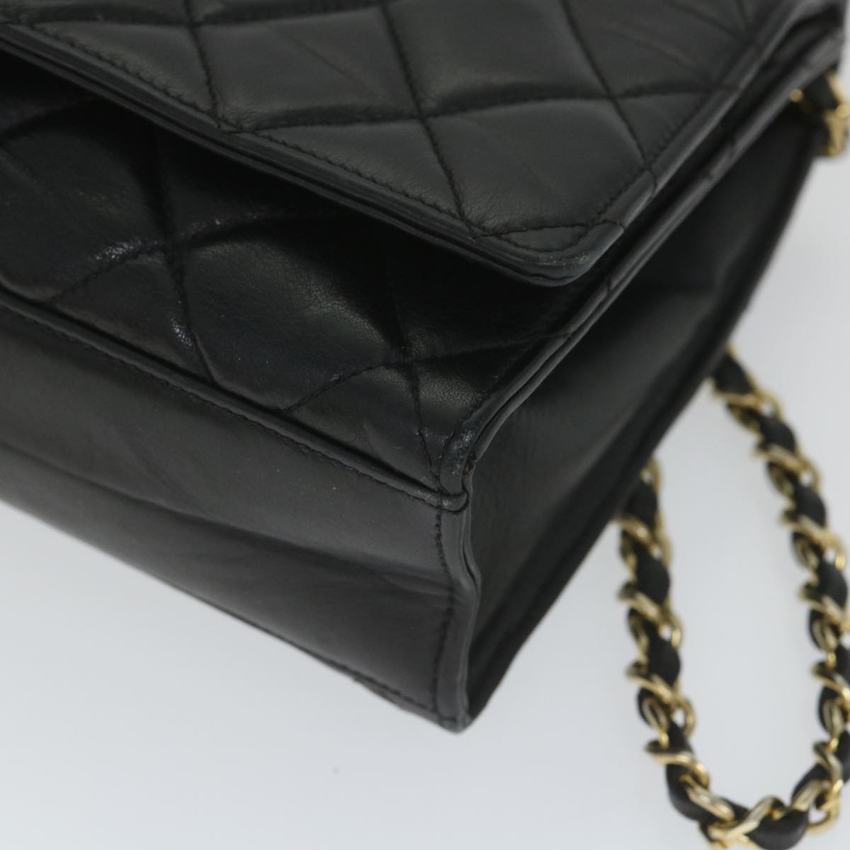 CHANEL Matelasse Chain Shoulder Bag Lamb Skin Black CC Auth hk876