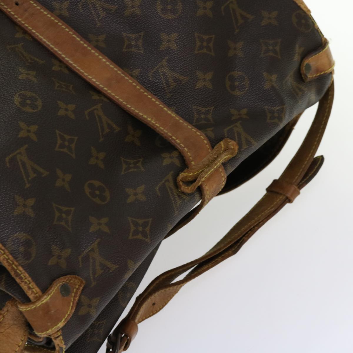 LOUIS VUITTON Monogram Saumur 35 Shoulder Bag M42254 LV Auth hk982