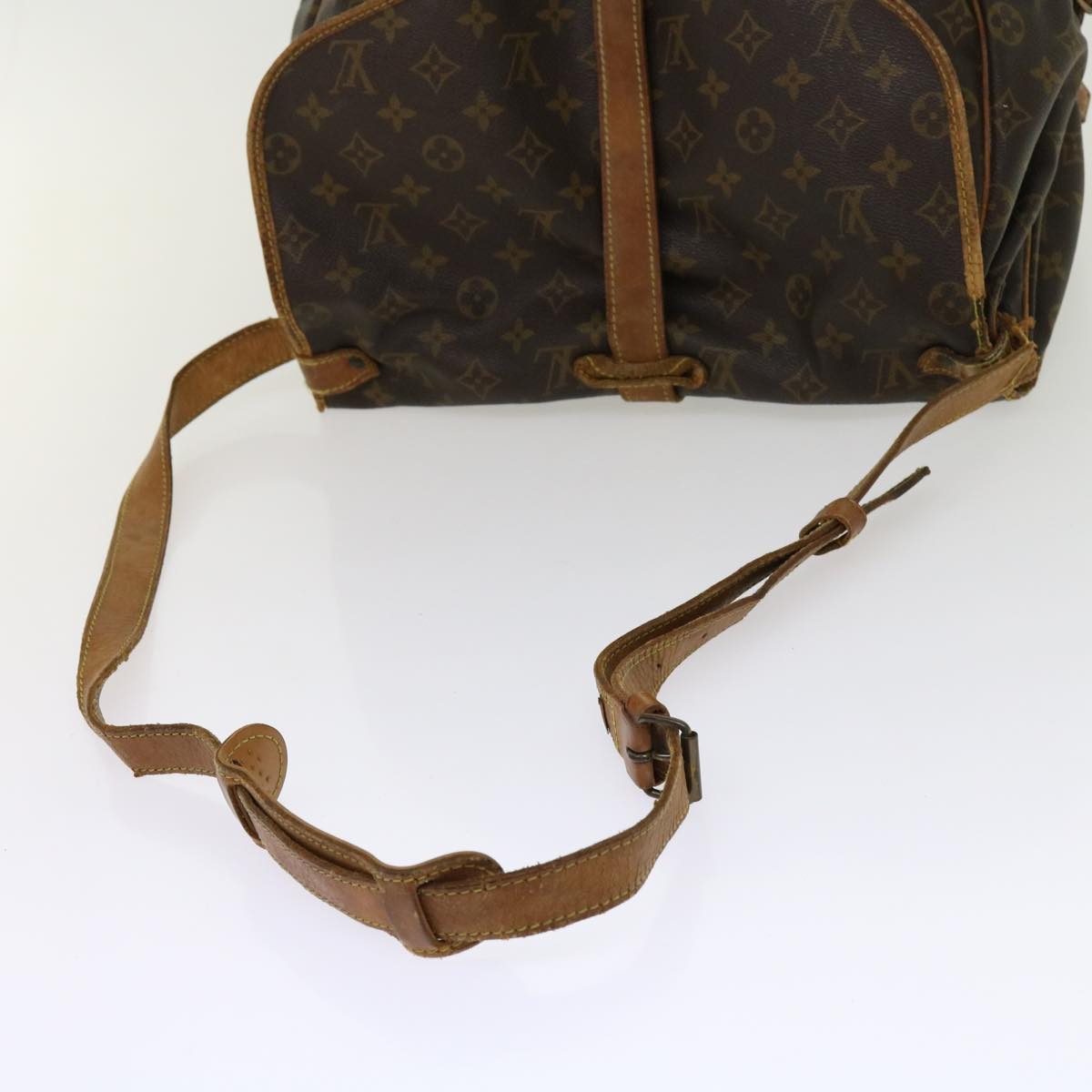 LOUIS VUITTON Monogram Saumur 35 Shoulder Bag M42254 LV Auth hk982