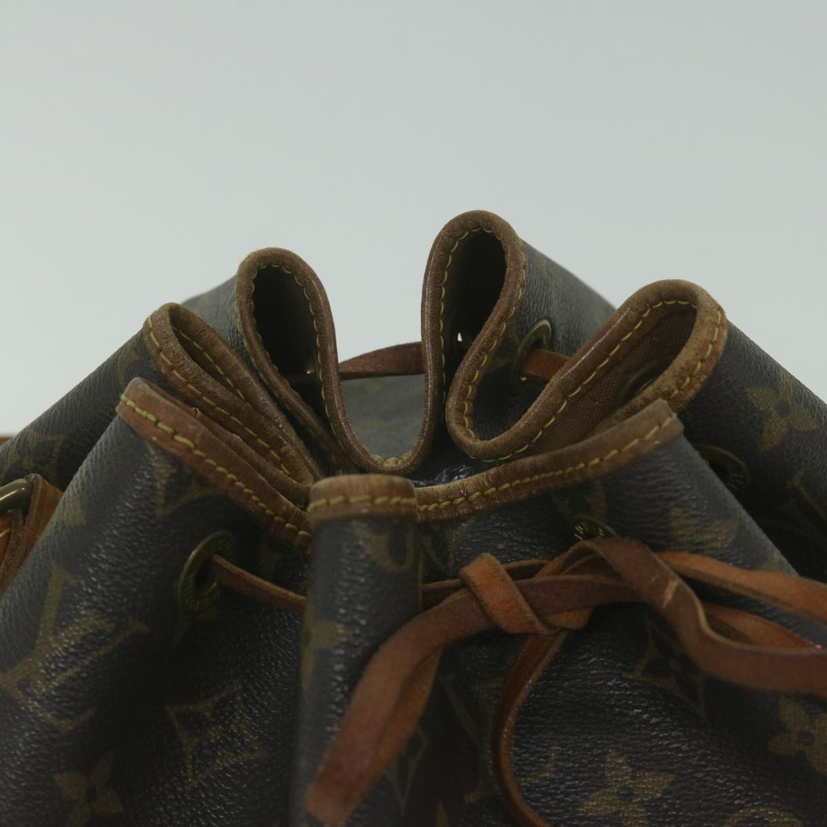 LOUIS VUITTON Monogram Petit Noe Shoulder Bag M42226 LV Auth hk986