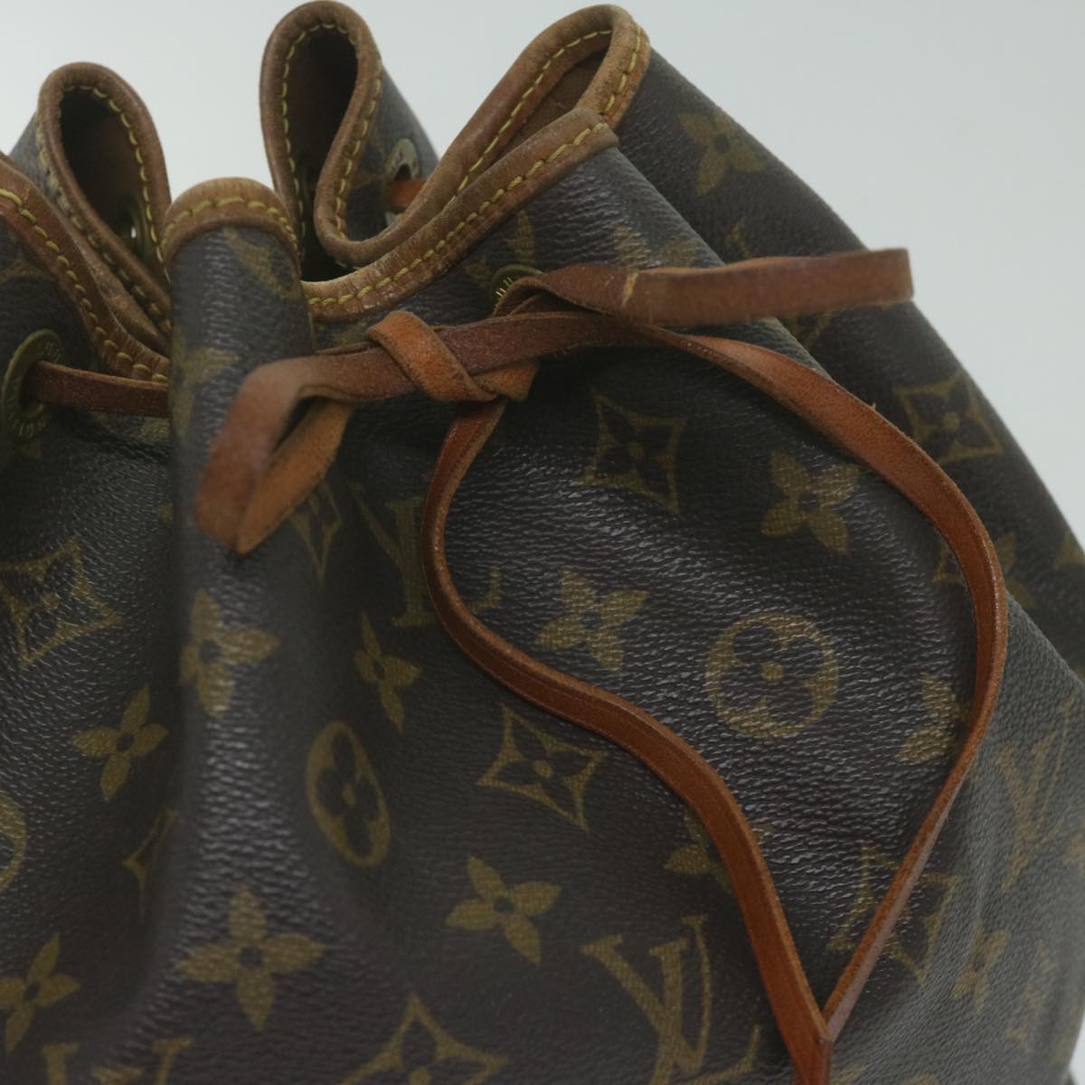 LOUIS VUITTON Monogram Petit Noe Shoulder Bag M42226 LV Auth hk986