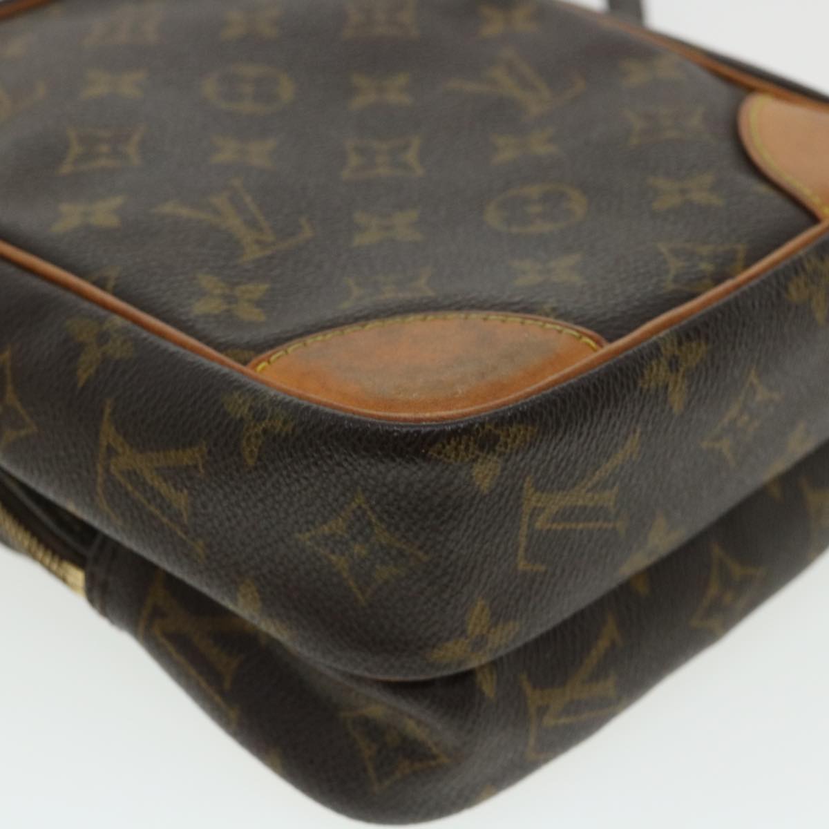 LOUIS VUITTON Monogram Amazon Shoulder Bag M45236 LV Auth hs065