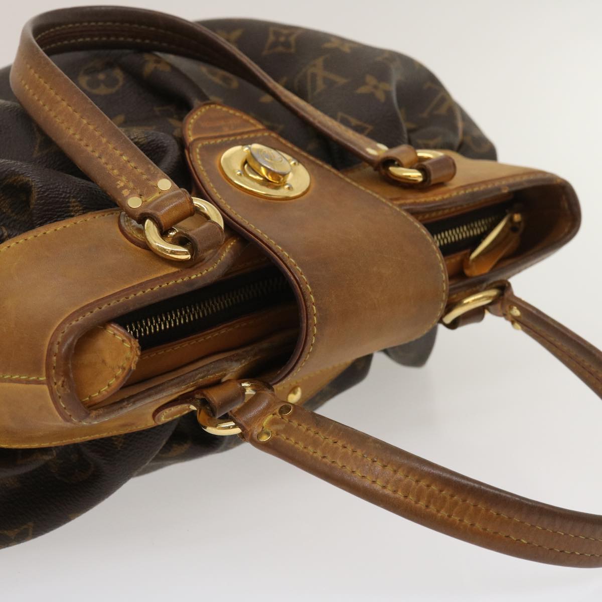 LOUIS VUITTON Monogram Boetie PM Shoulder Bag M45715 LV Auth hs1056