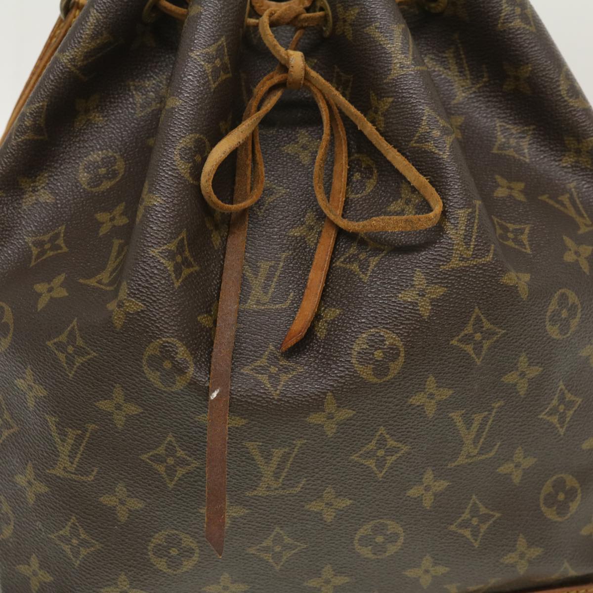 LOUIS VUITTON Monogram Noe Shoulder Bag M42224 LV Auth hs1133