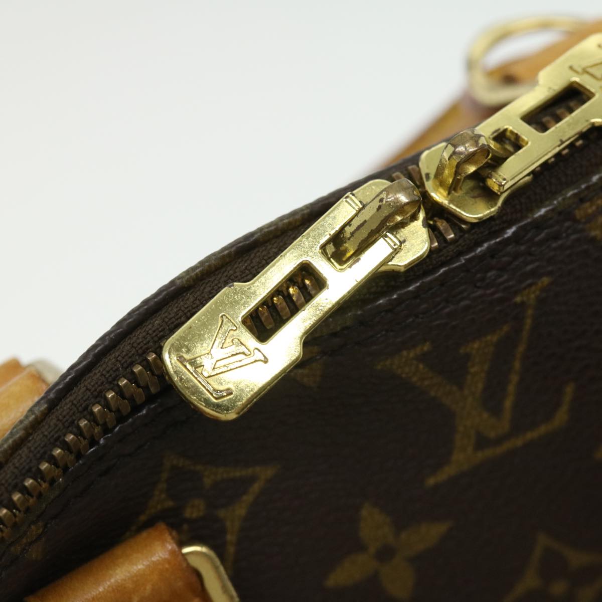 LOUIS VUITTON Monogram Alma Hand Bag M51130 LV Auth hs1253