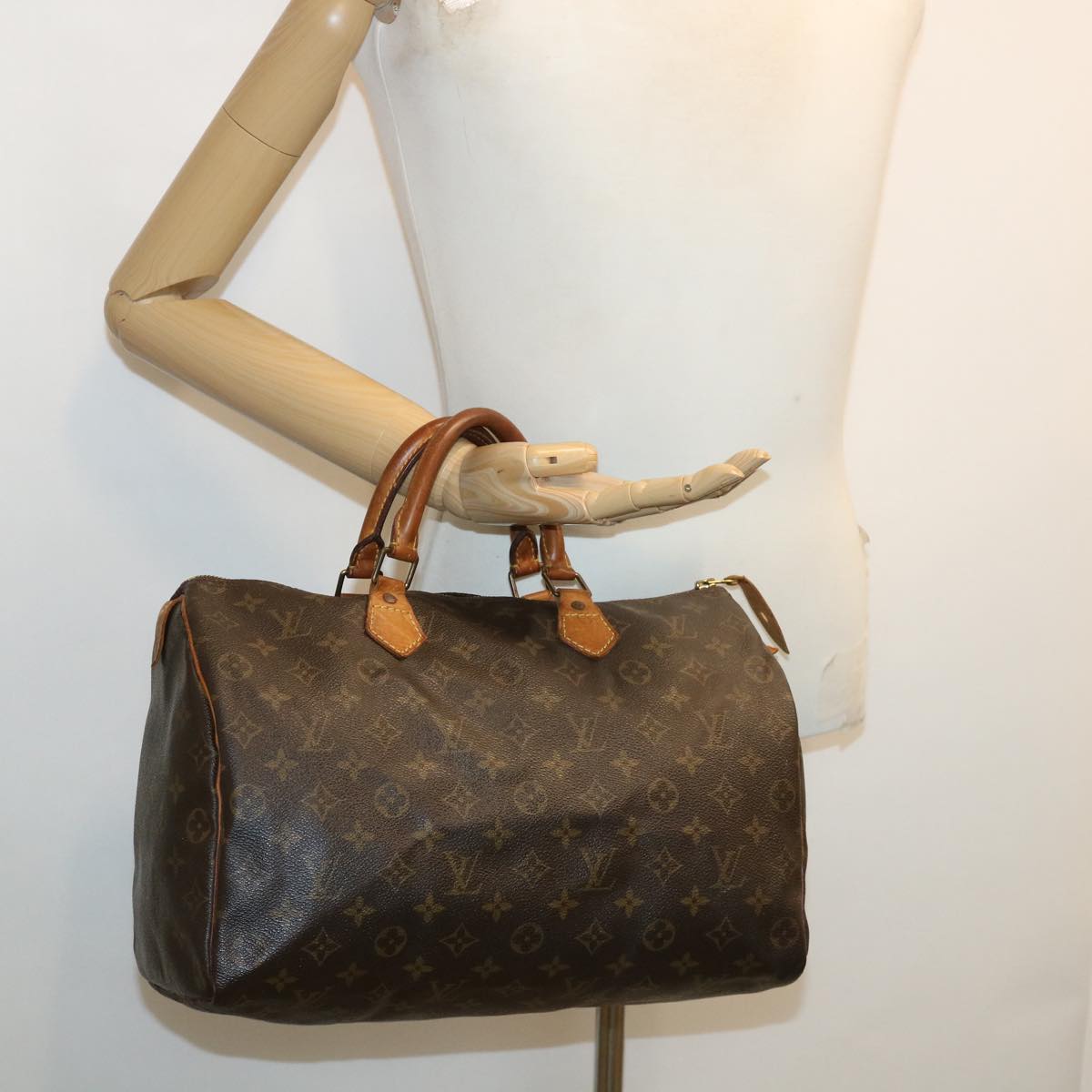 LOUIS VUITTON Monogram Speedy 35 Hand Bag M41524 LV Auth hs1272