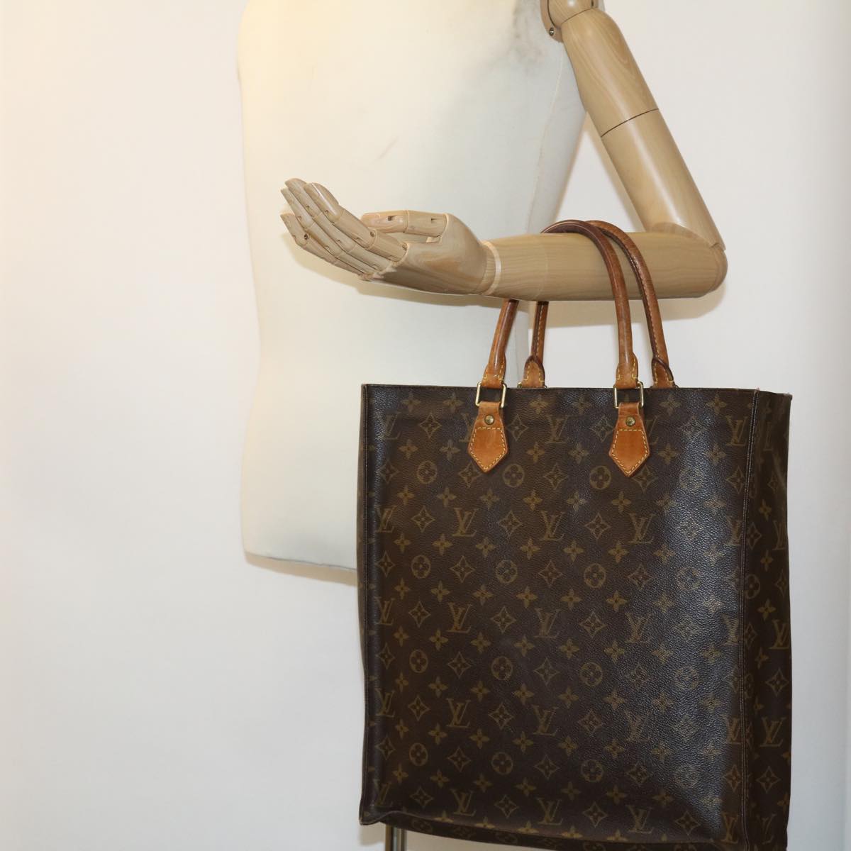 LOUIS VUITTON Monogram Sac Plat Hand Bag M51140 LV Auth hs1286