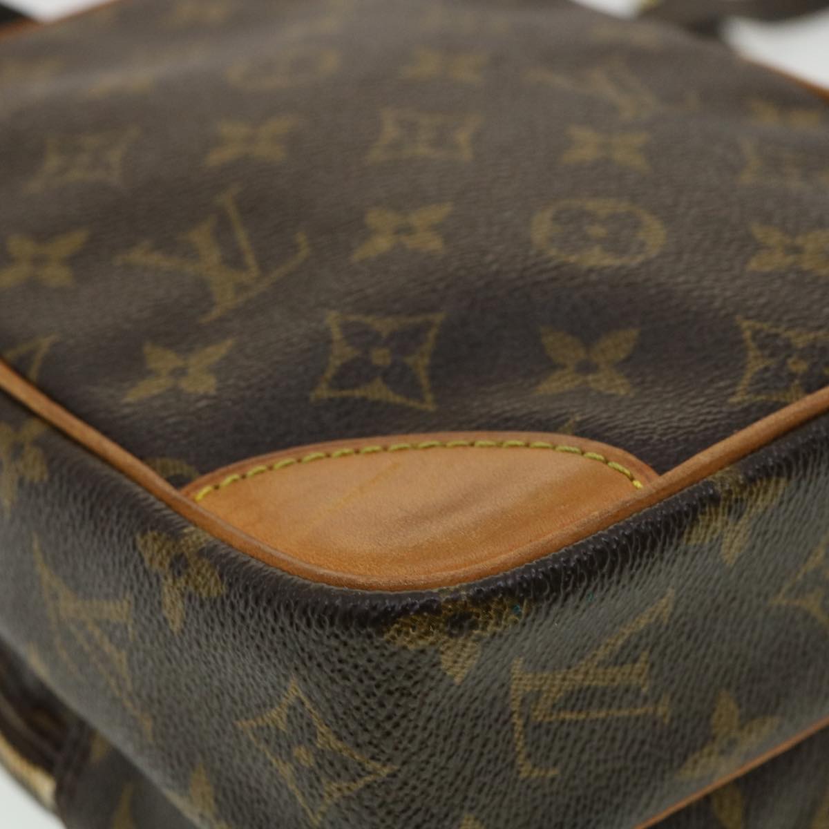 LOUIS VUITTON Monogram Amazon Shoulder Bag M45236 LV Auth hs1331