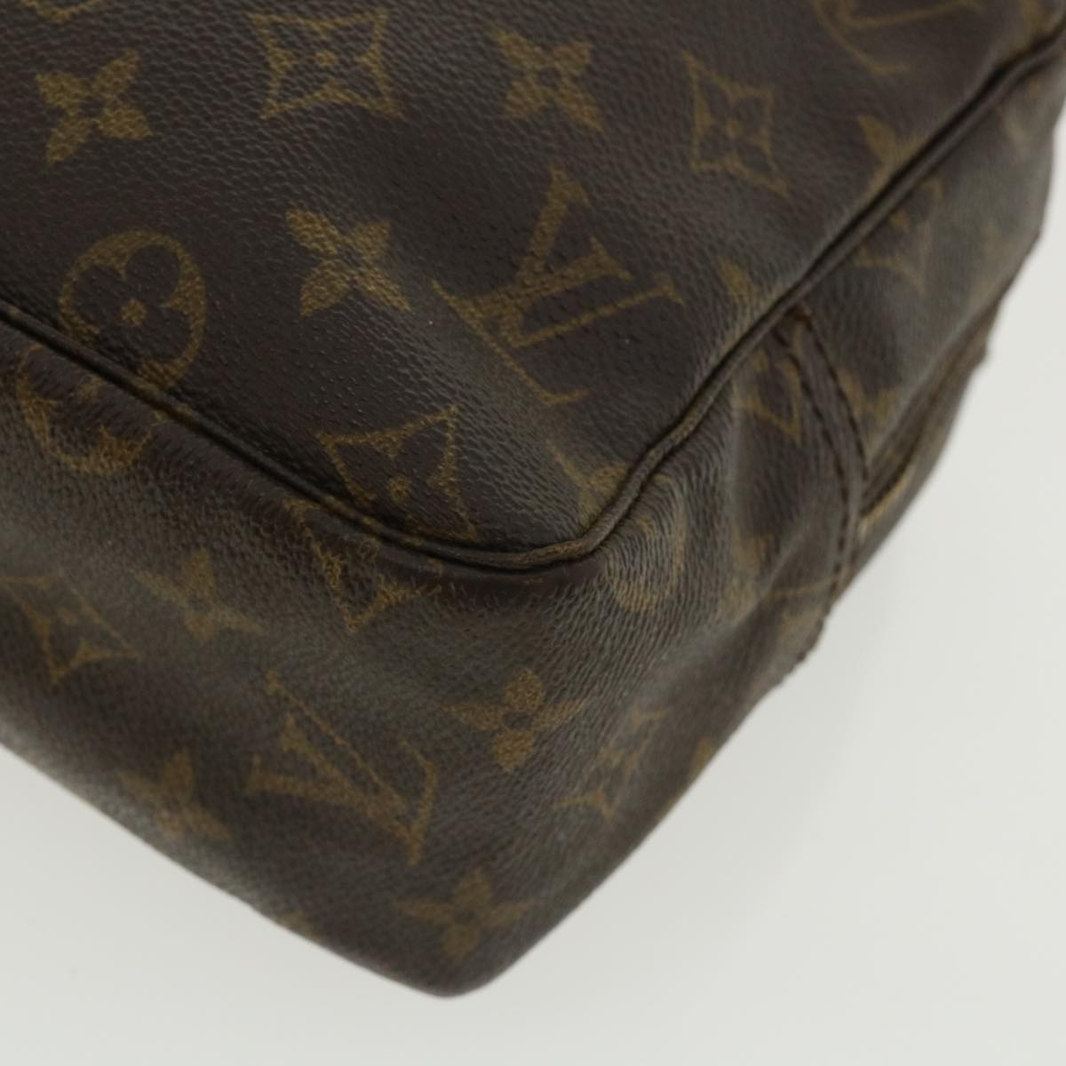 LOUIS VUITTON Monogram Trousse Toilette 28 Clutch Bag M47522 LV Auth hs1361