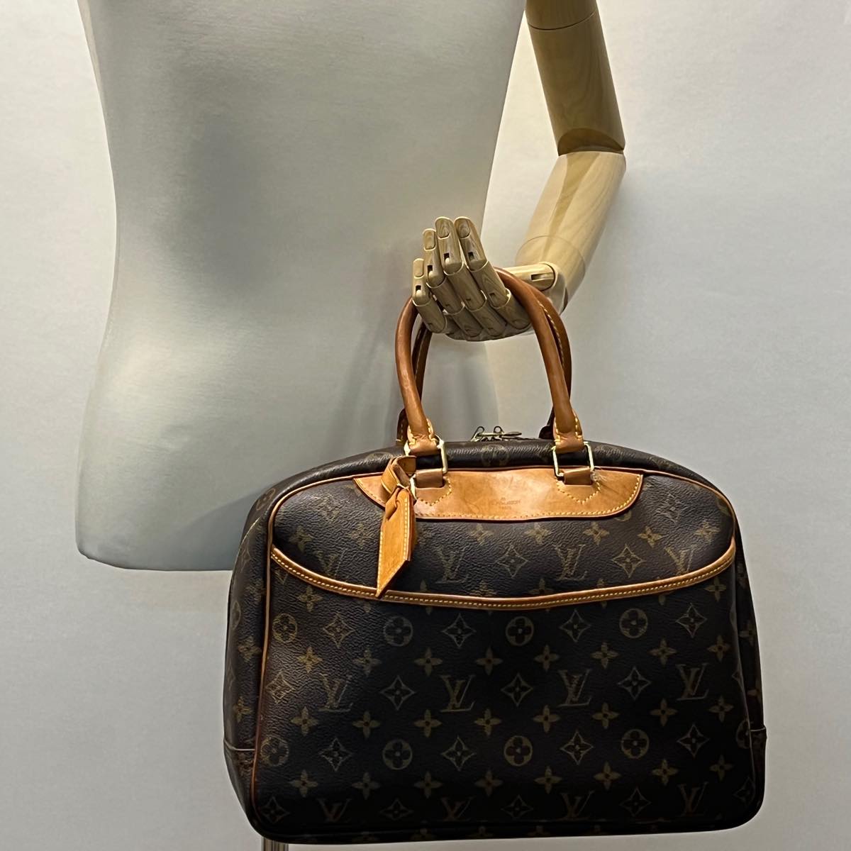 LOUIS VUITTON Monogram Deauville Hand Bag M47270 LV Auth hs1545