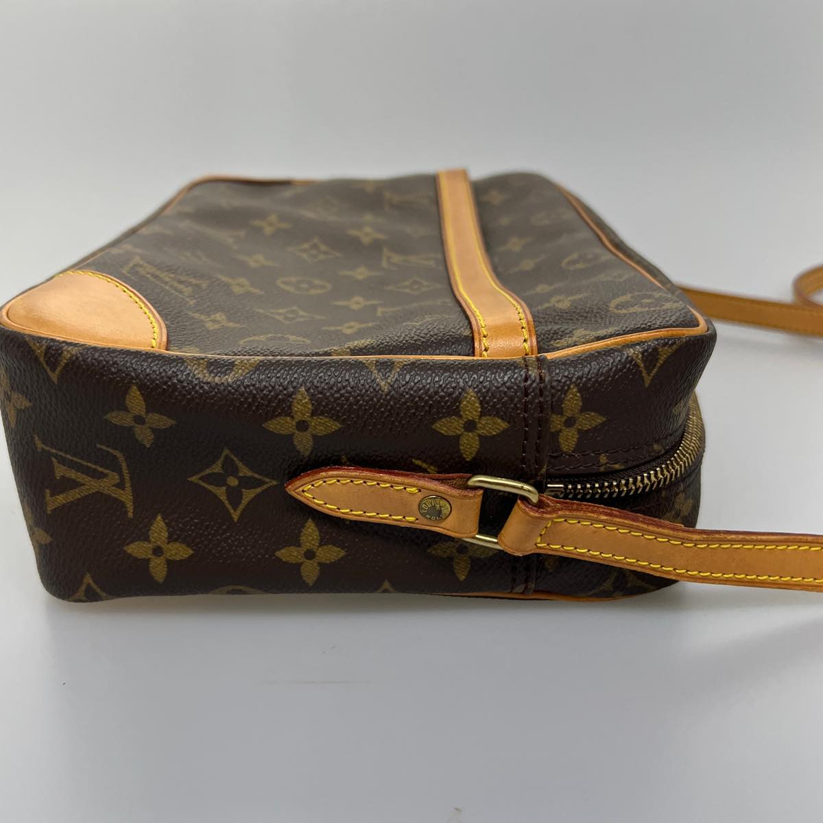 LOUIS VUITTON Monogram Trocadero 30 Shoulder Bag M51272 LV Auth hs1550