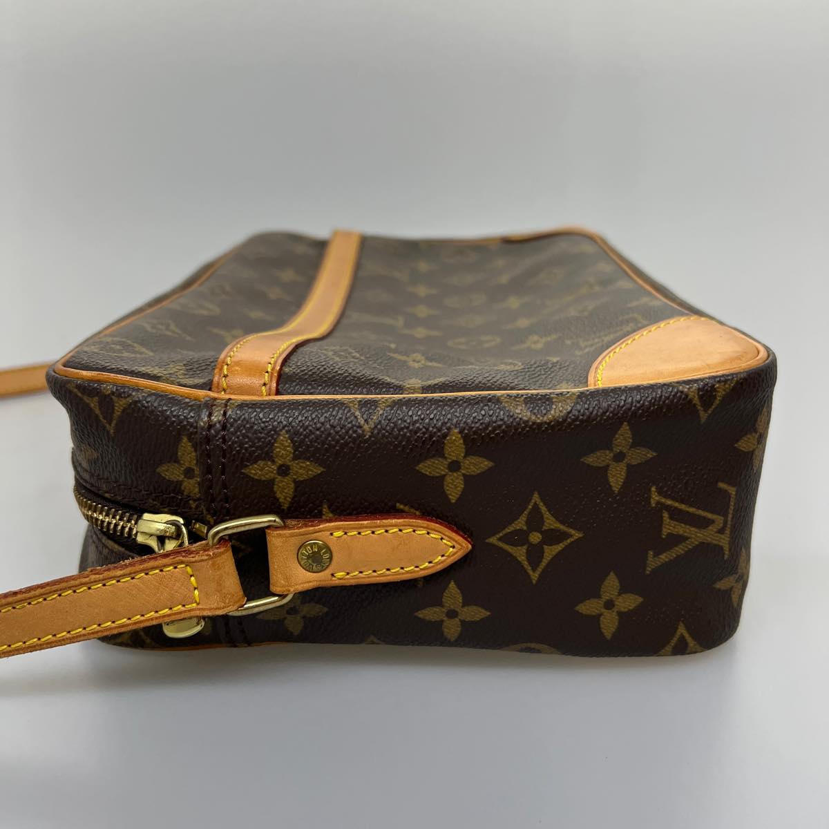 LOUIS VUITTON Monogram Trocadero 30 Shoulder Bag M51272 LV Auth hs1550