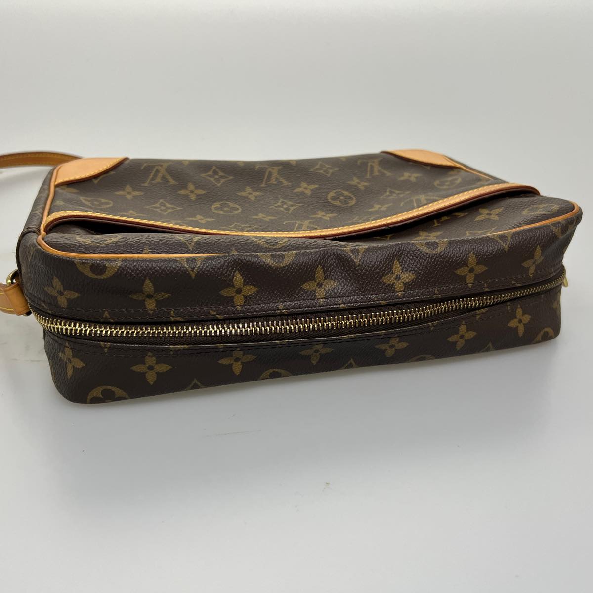 LOUIS VUITTON Monogram Trocadero 30 Shoulder Bag M51272 LV Auth hs1550