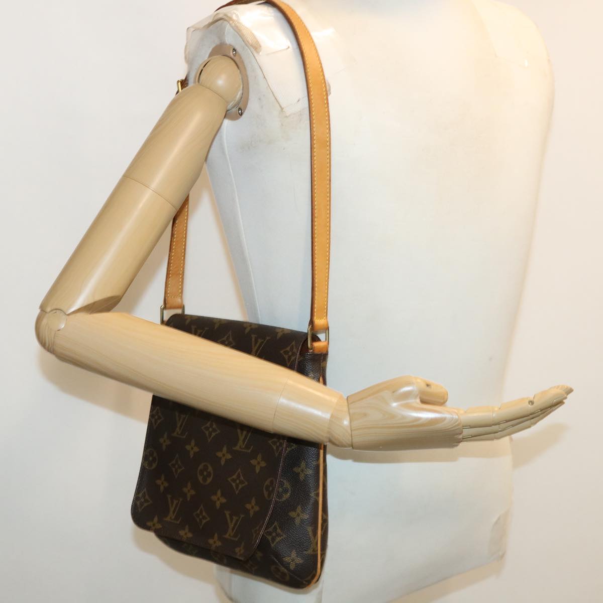 LOUIS VUITTON Monogram Musette Salsa Short Shoulder Bag M51258 LV Auth hs1582