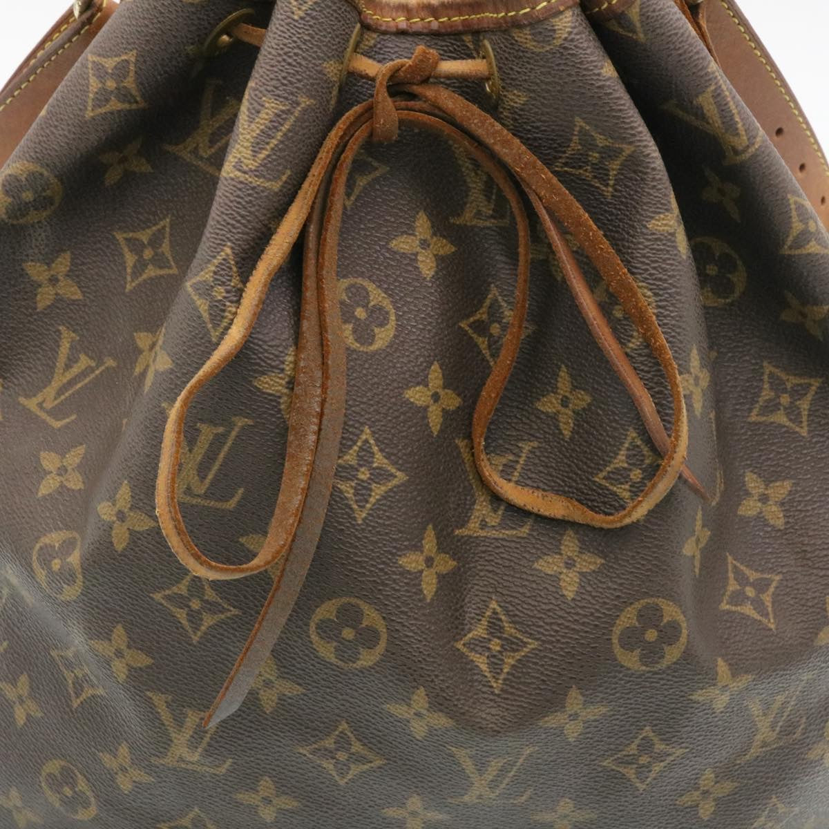 LOUIS VUITTON Monogram Noe Shoulder Bag M42224 LV Auth hs188